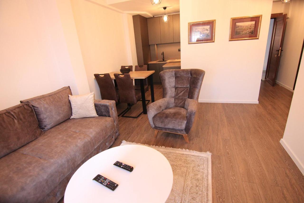 Apartmani Fantasia Cetinje Exterior photo